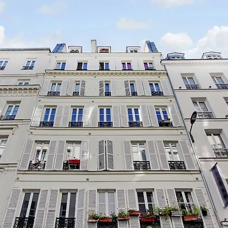 Appartamento A Parisian Experience For 2 - Place De Clichy *